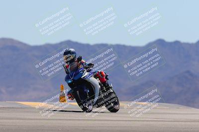 media/Mar-24-2025-Moto Forza (Mon) [[57ce5c5cff]]/3-Beginner Group/Session 4 (Turn 9)/